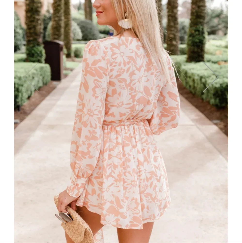 PEACH FLORAL DRESS ROMPER PINK LILY - Picture 4 of 7